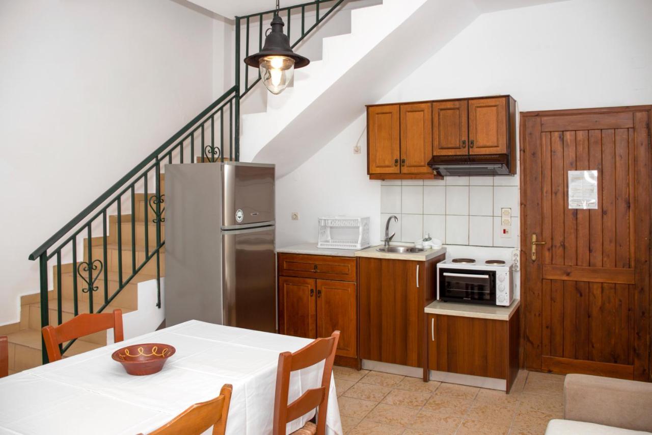 Apartamento Olive Tree Kalivianí Exterior foto