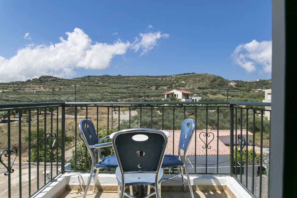 Apartamento Olive Tree Kalivianí Exterior foto
