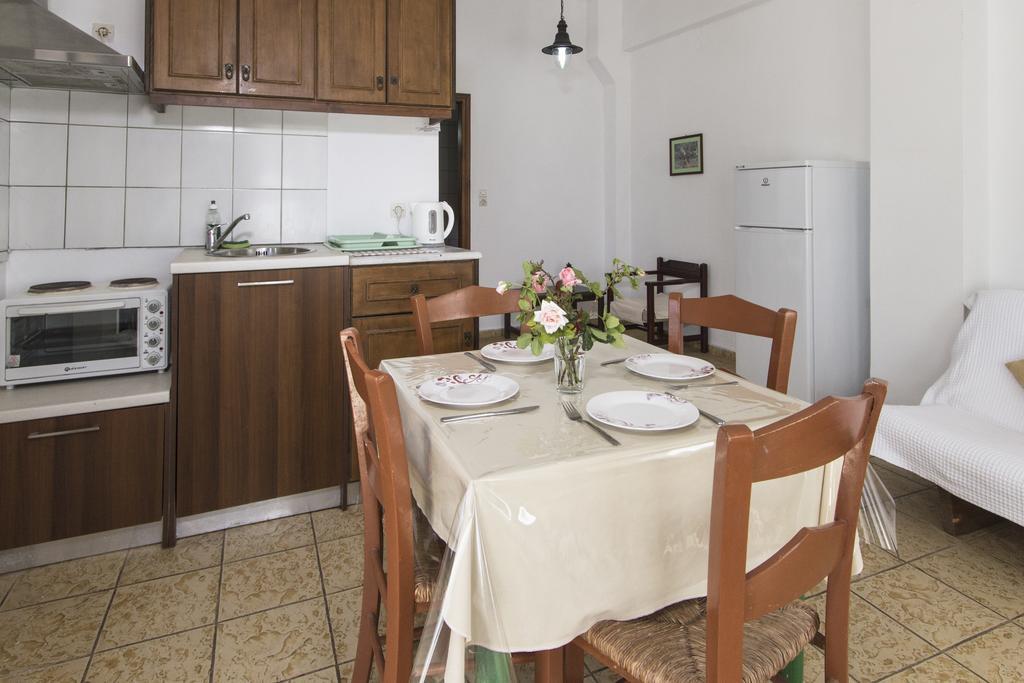 Apartamento Olive Tree Kalivianí Exterior foto