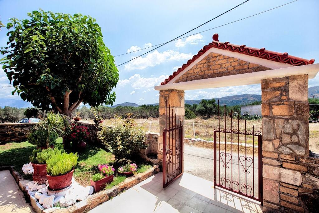 Apartamento Olive Tree Kalivianí Exterior foto